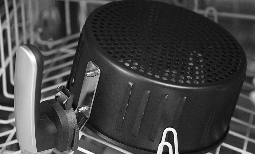 Image 9: Tower Air Fryer with Accessories