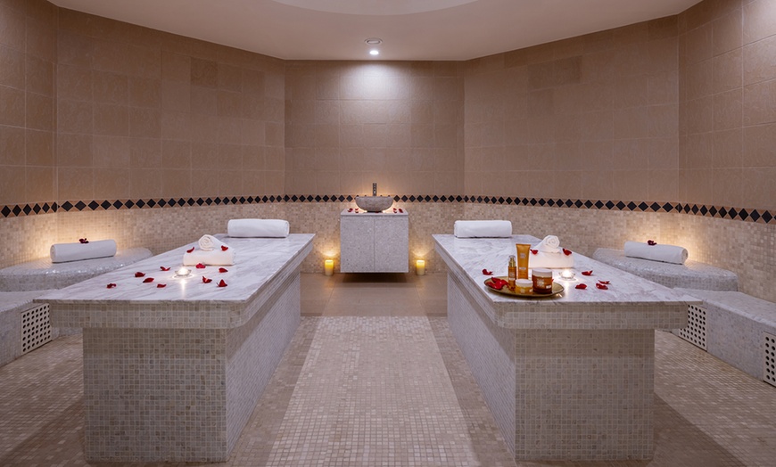 Image 3: Choice of 30-Minute Spa Treatment