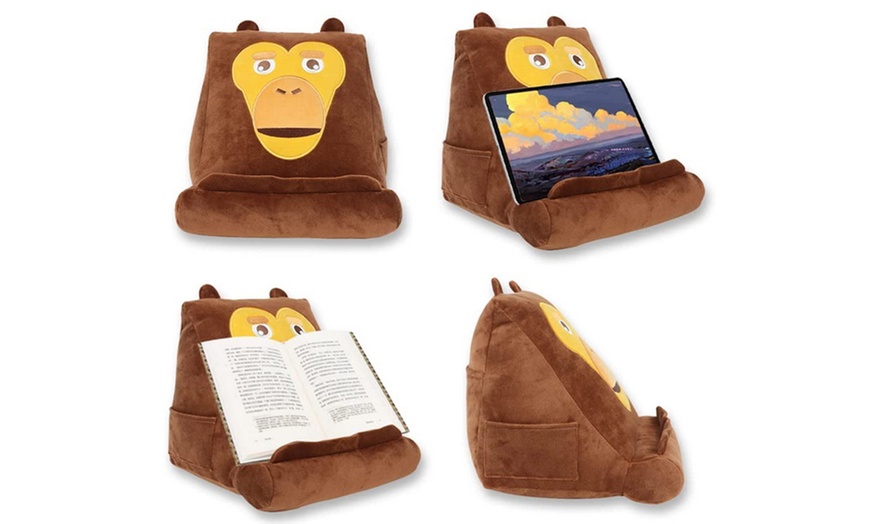 Image 3: Kids' Tablet Pillow Stand