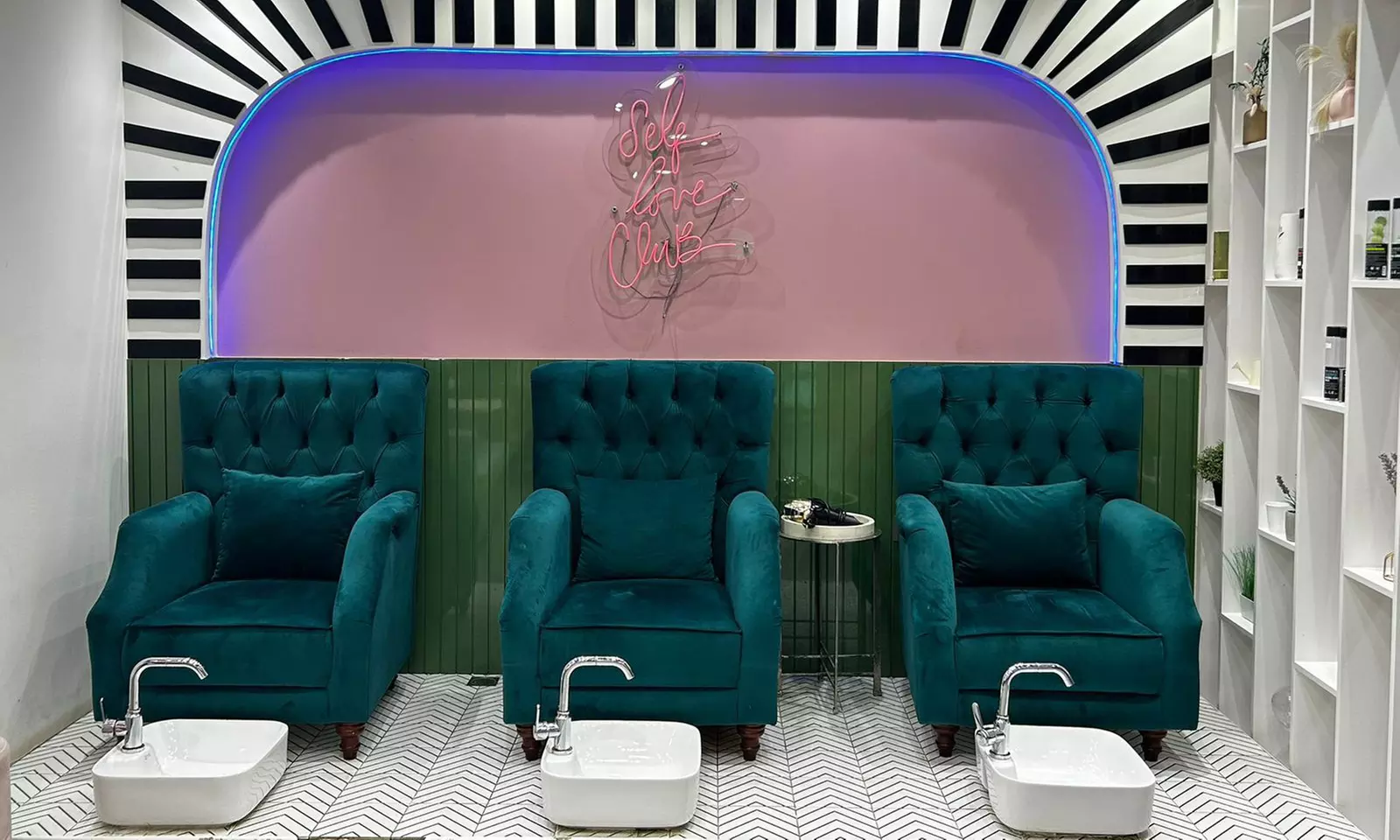 Complete Spa Experience: Classic/Gel Mani-Pedi or Foot Reflexology