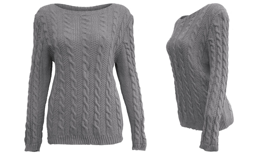 Image 5: Women's Long-Sleeved Cable Knit Jumper