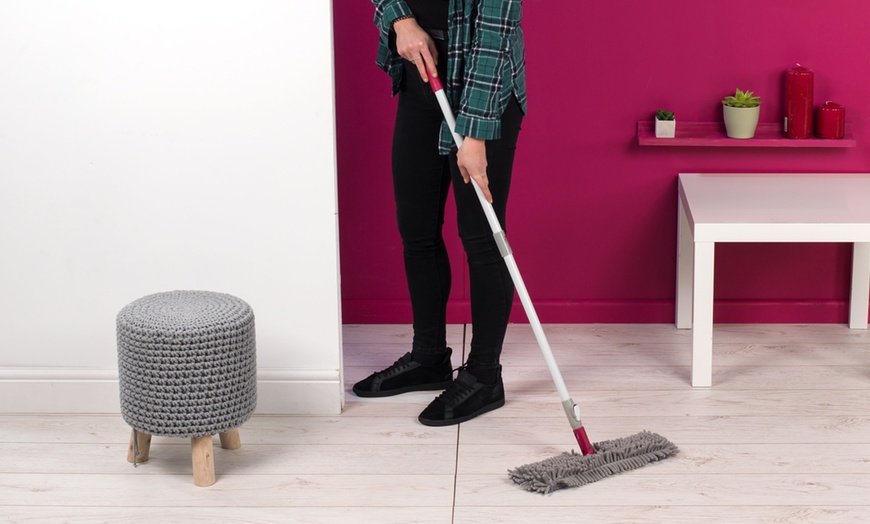 Image 1: Two-in-One Flexi Mop with Extendable Neck