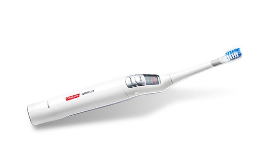 Image 4: Colgate A1500 Toothbrush