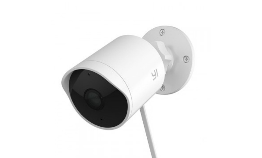 Image 2: Yi Outdoor Surveillance Camera