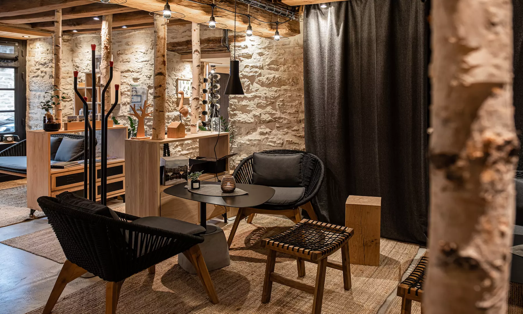 Dégustation à deux : apéro gourmand ou repas raffiné avec verre de vin