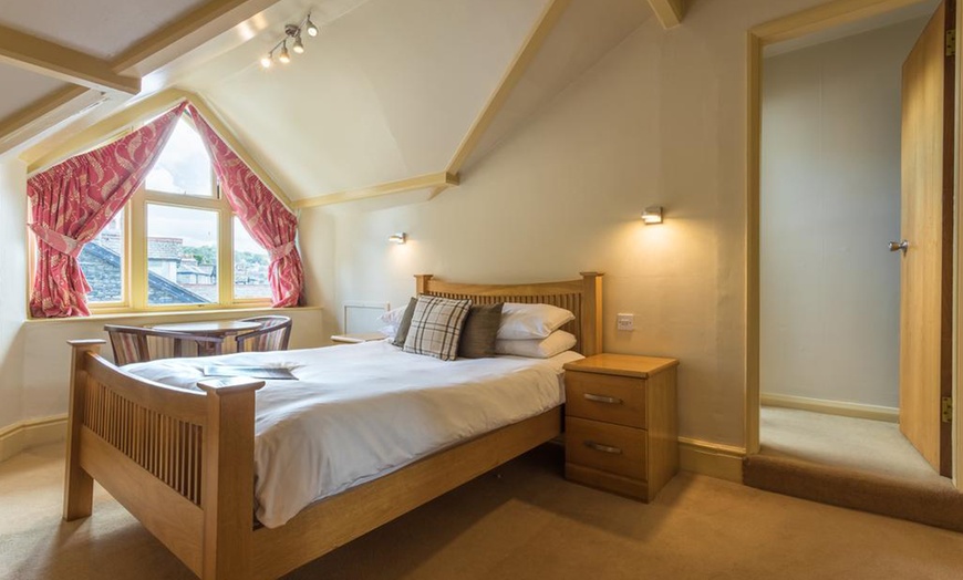 Image 5: Cumbria: Double Room with Lake Cruise