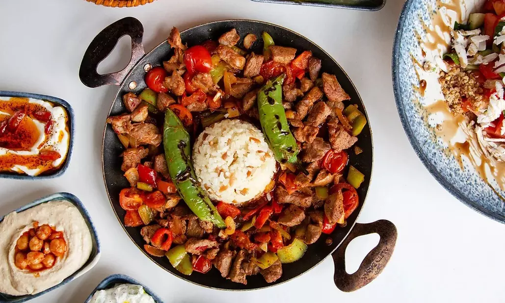 Türkisches 4-Gänge-Menü nach Wahl