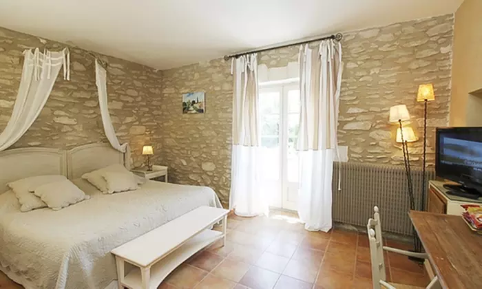 Bouches-du-Rhône : 1 ou 2 nuits avec petit-déjeuner et menu découverte