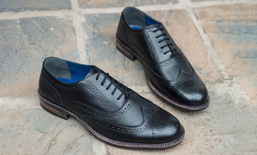 Image 8: Men's Oxford Brogue Shoes