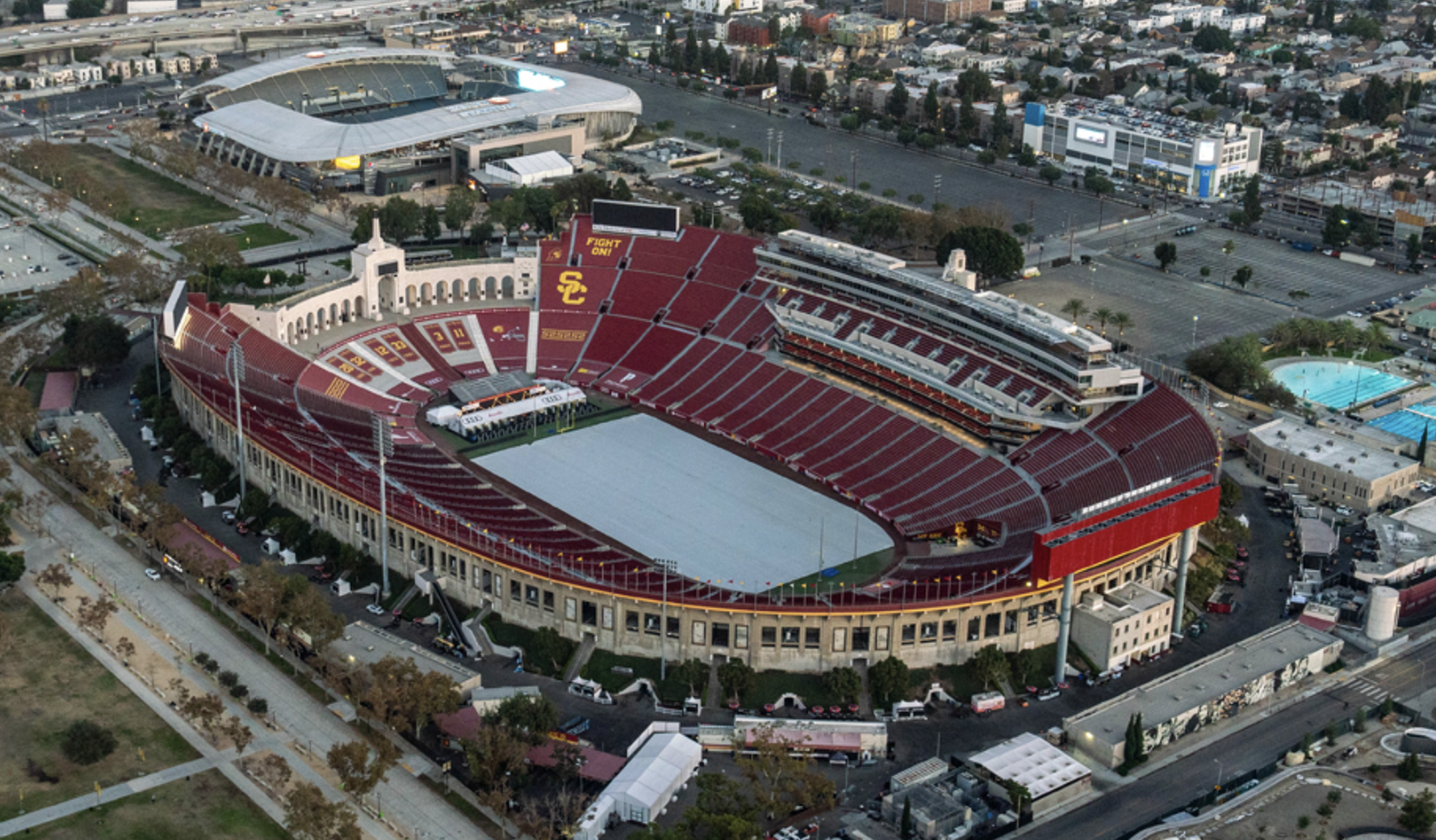 Hollywood and Beyond Heli Tour