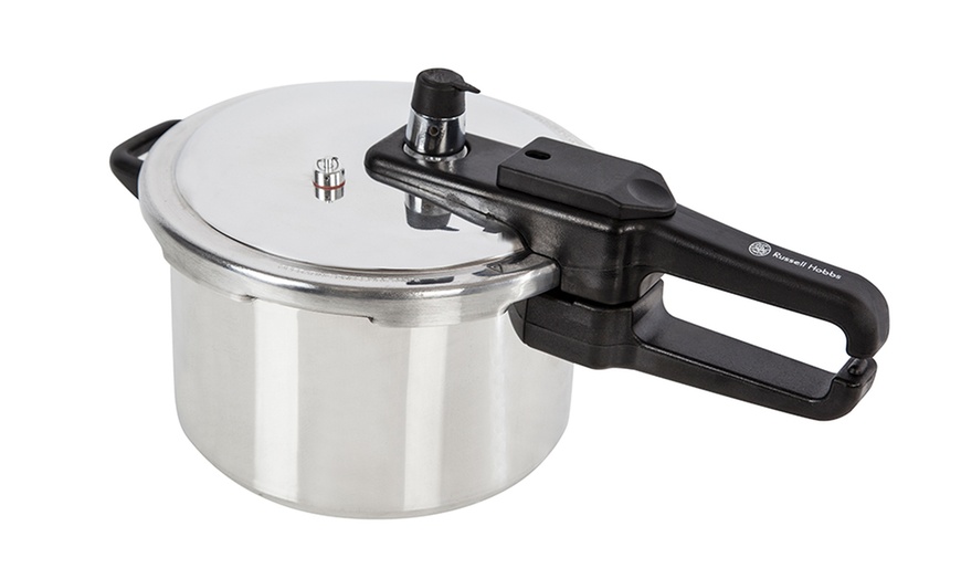 Image 2: Russell Hobbs Pressure Cooker 4L