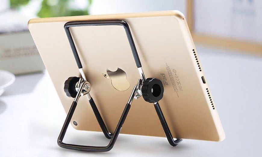 Image 7: Foldable Adjustable Tablet Holder