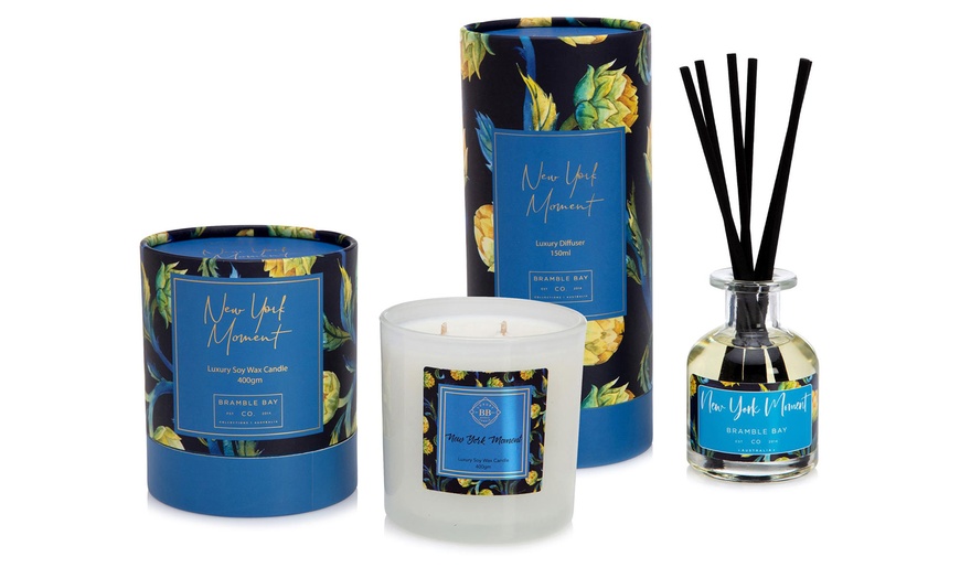 Image 6: Botanical Scented Candle 400g and Diffuser 150ml Set