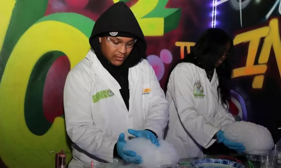 Gerneral Admission with Complimentary Cocktails & Shots