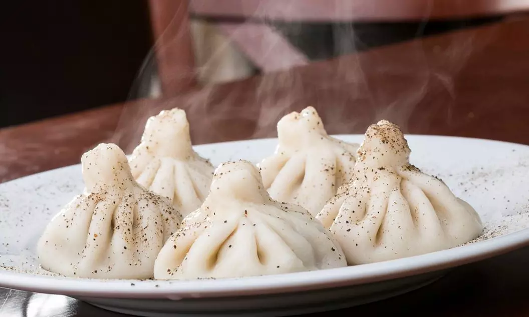 Gruzińska kolacja dla 2 osób w Restauracji Gruzja