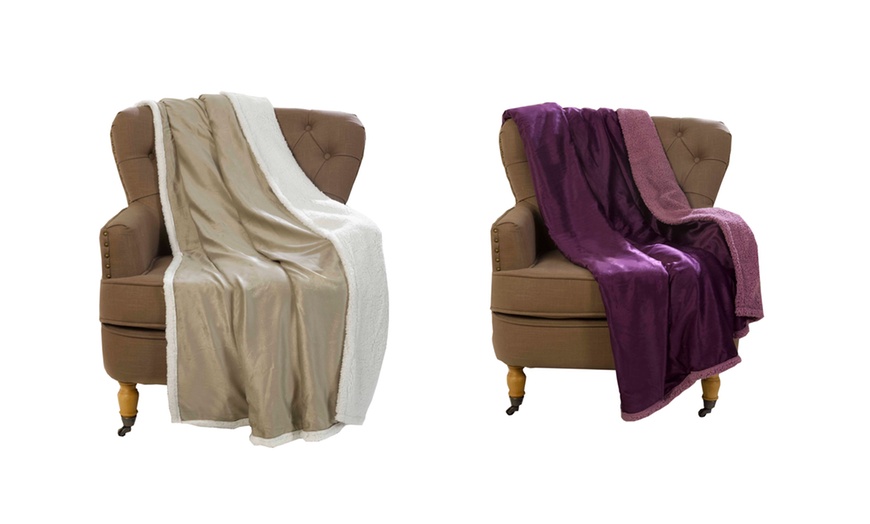 Image 8: Two Reversible Sherpa Throws 