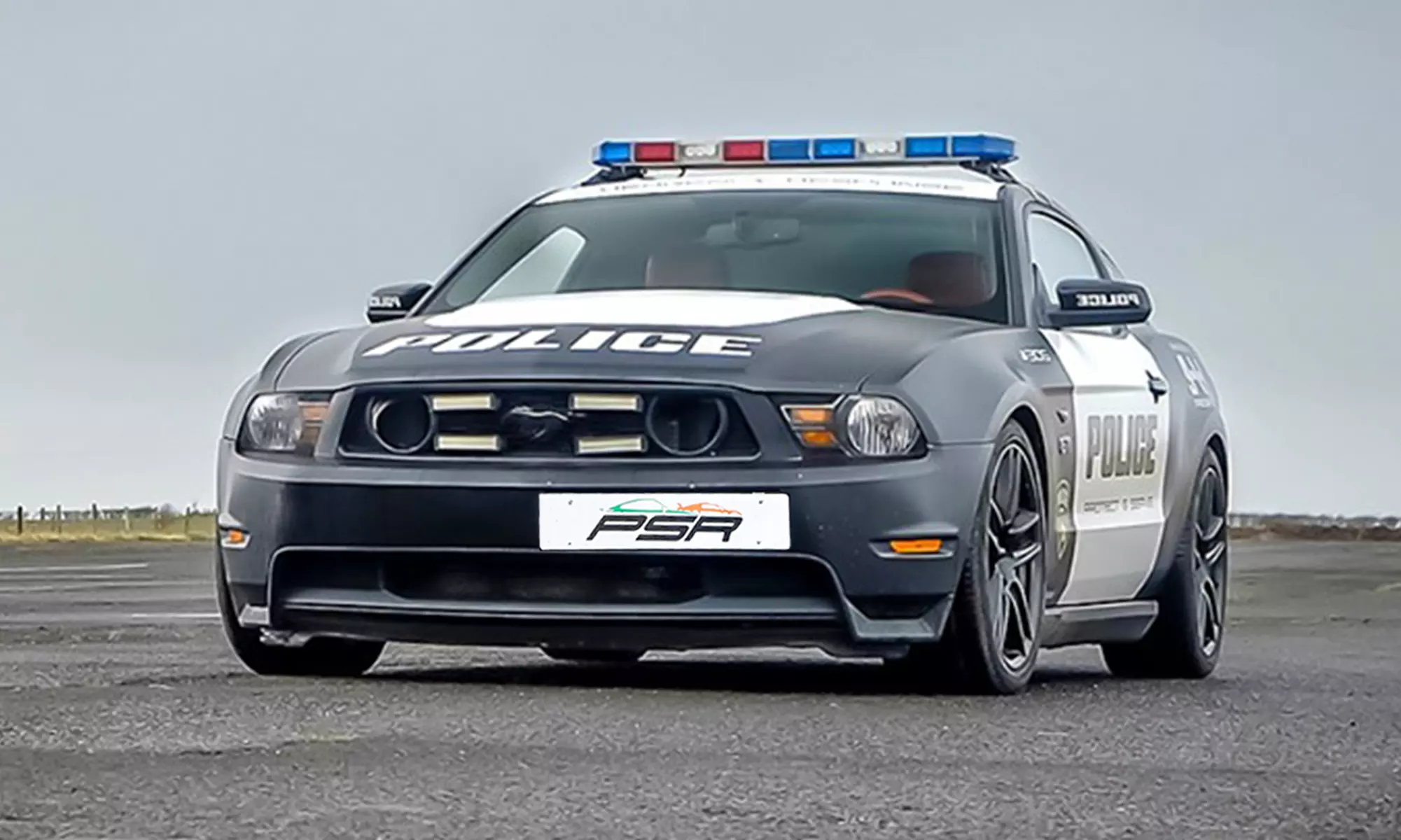 Unleash Your Inner Racer: Supercar Driving Experience for 3 or 6 Miles