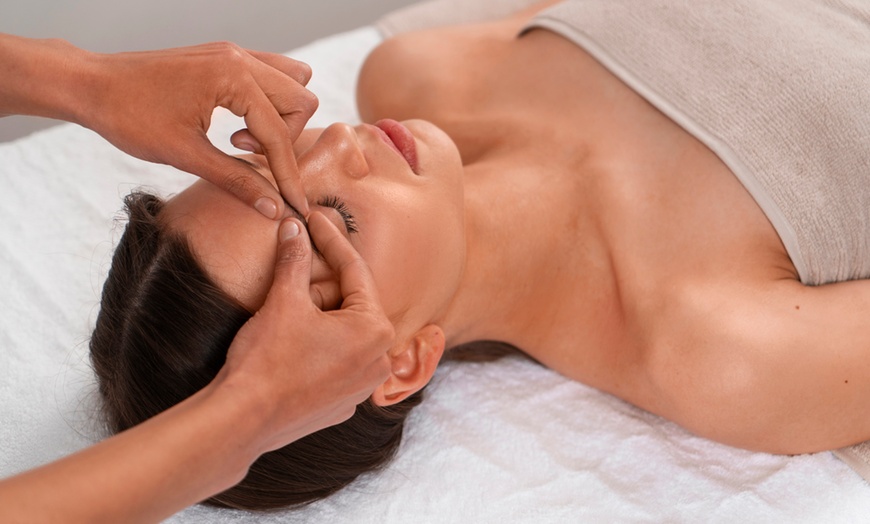 Image 4: Limpieza facial completa con opción a tratamientos adicionales para 1