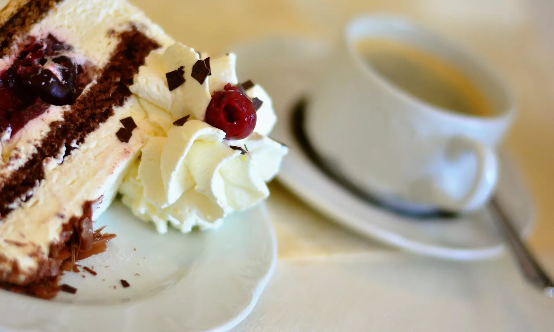 Schwarzwald: 1-5 Nächte mit Halbpension, Kuchen und Konus-Karte