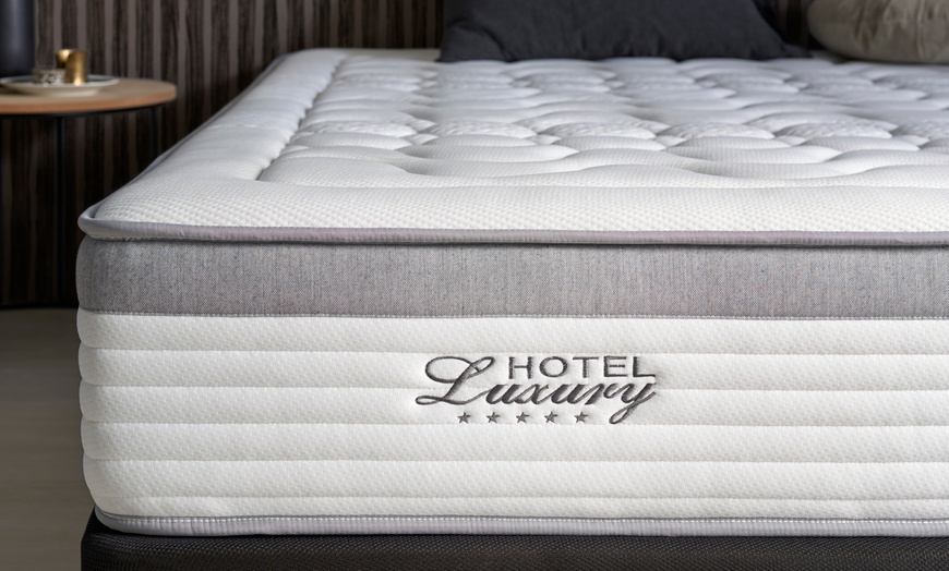 Image 3: VISCO LUXURY HOTEL 5* MATTRESS