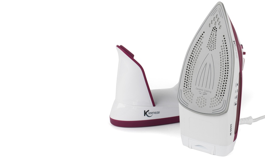 Image 18: Kleeneze Cordless Steam Iron
