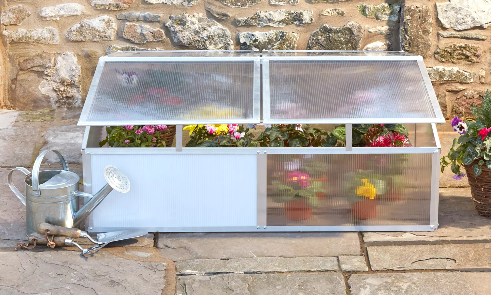 Garden Grow Aluminium Four-Vent Outdoor Cold Frame - Primary Image
