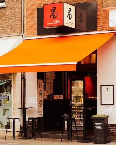 Sushi Box to go für 1-2 Personen / Sushi Partyplatte für 4 Personen