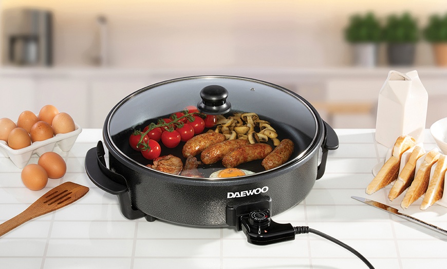 Image 1: Daewoo Non-Stick Multi Cooker