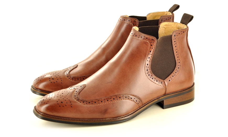 Image 8: Men's Faux Leather Brogues