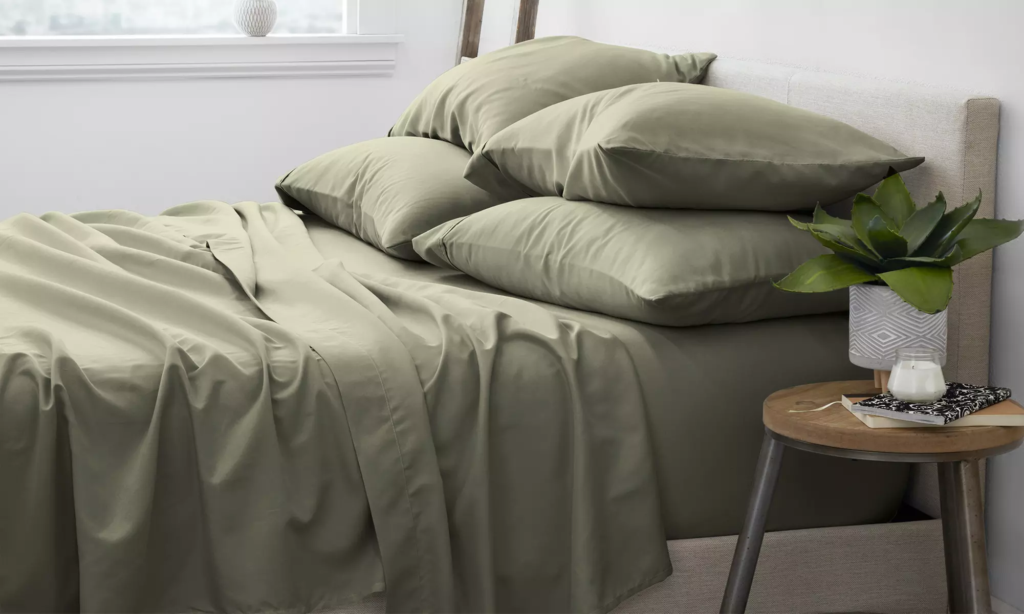 Merit Linens 6-Piece Luxury Wrinkle Free Hotel Bed Sheet Set