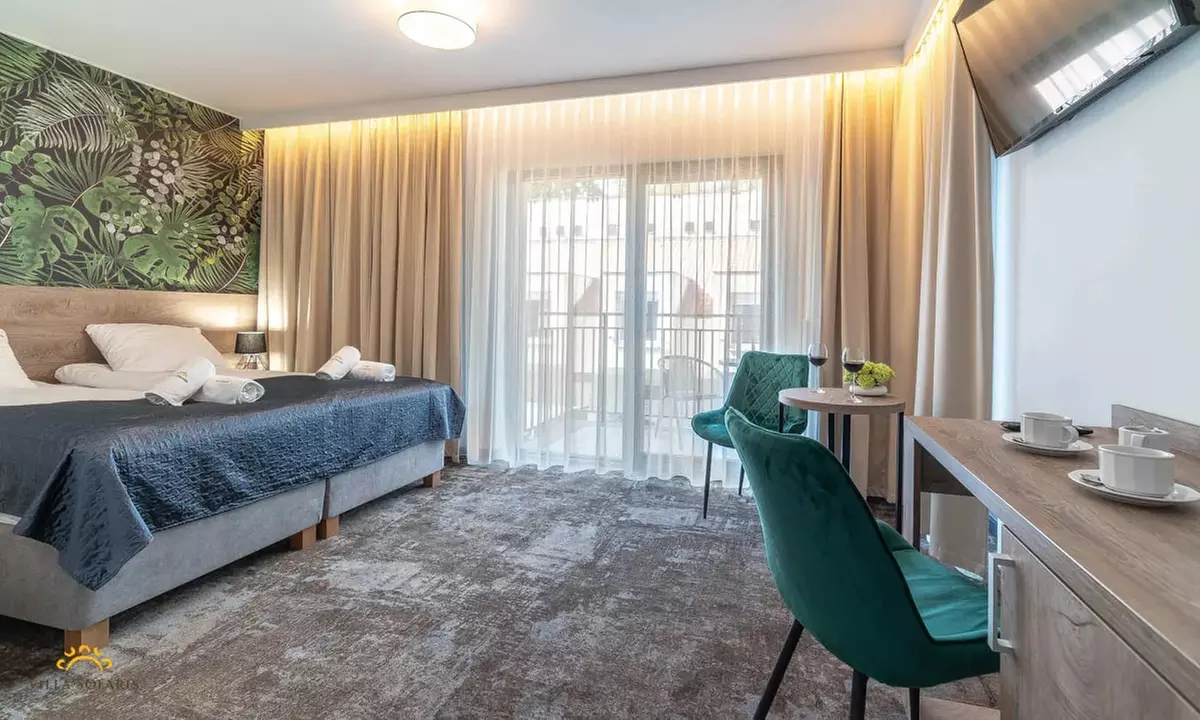 Wybrzeże: pokój dla 2 osób ze śniadaniami lub wyżywieniem HB i sauną