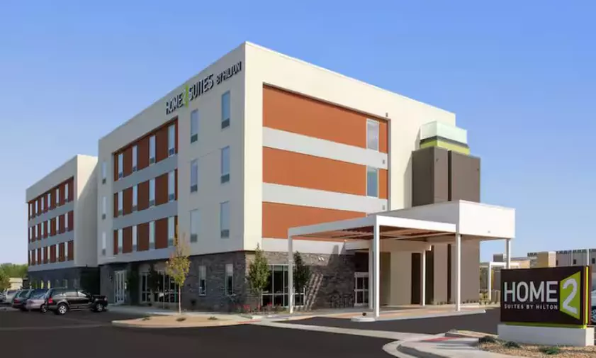 Modern Extended-Stay Hotel: Comfort and Convenience for Every Traveler