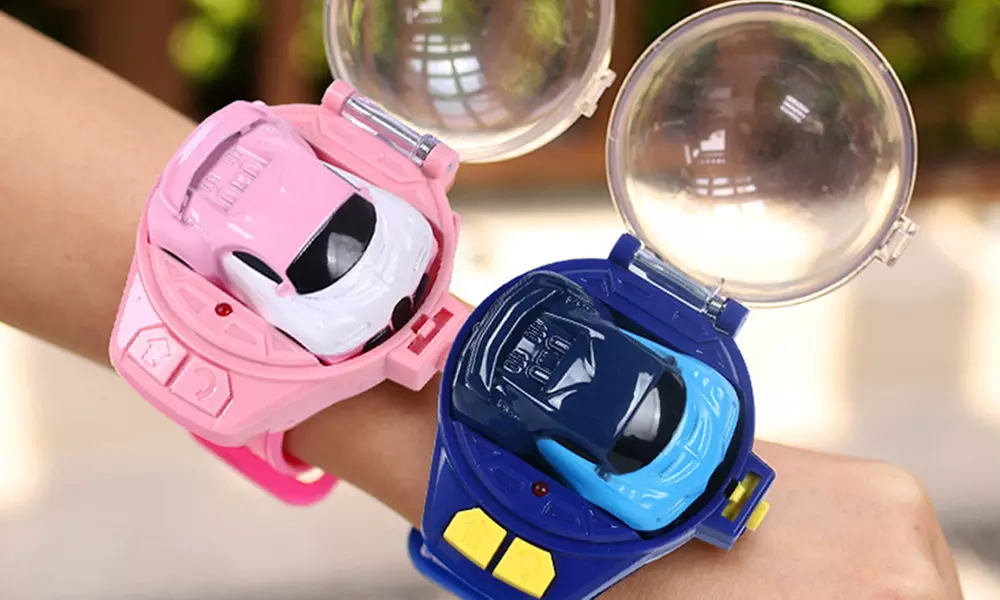 Tragbares Auto mit Armband-Steuerung für Kinder