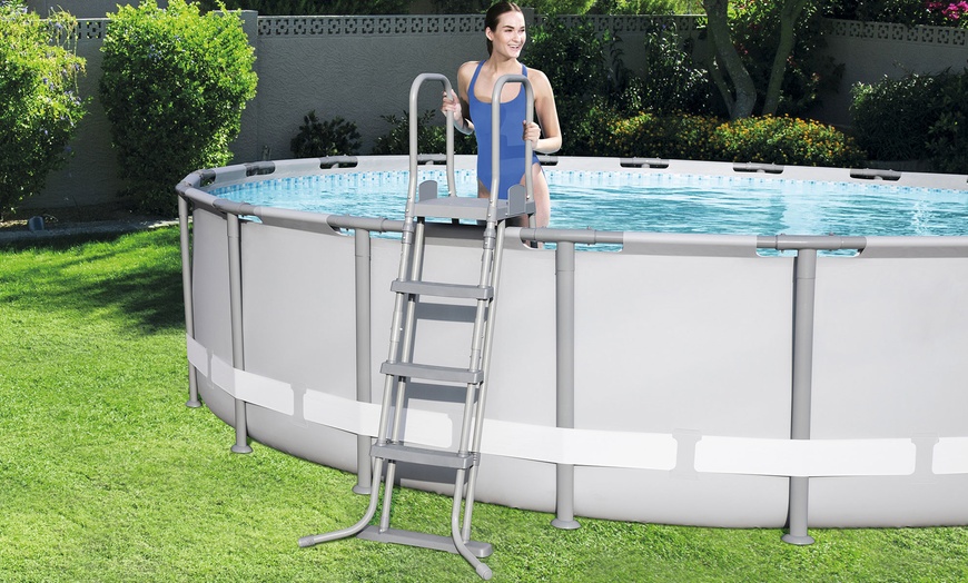 Image 11: Power Steel Frame Pools