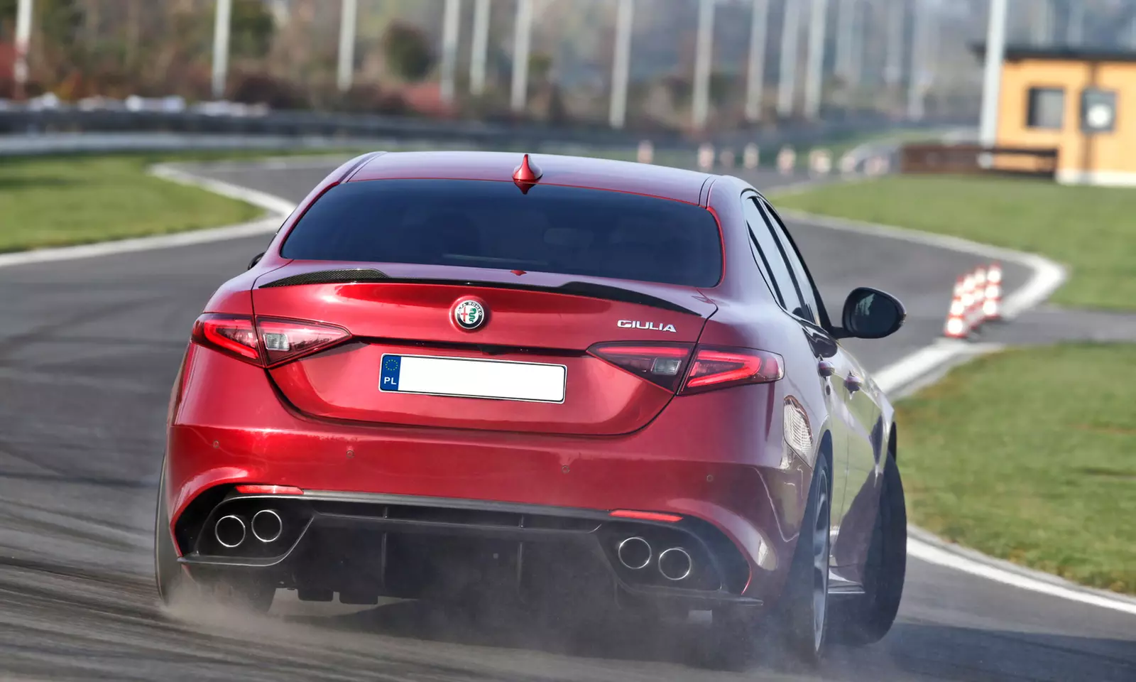 Rajdowe emocje: przejazdy jako kierowca lub pasażer wyścigowych aut