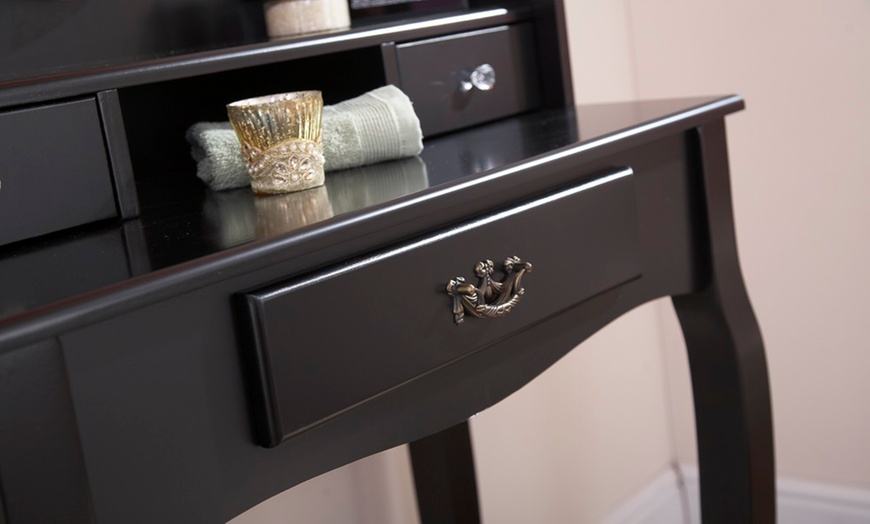 Image 18: Vintage-Style Dressing Table