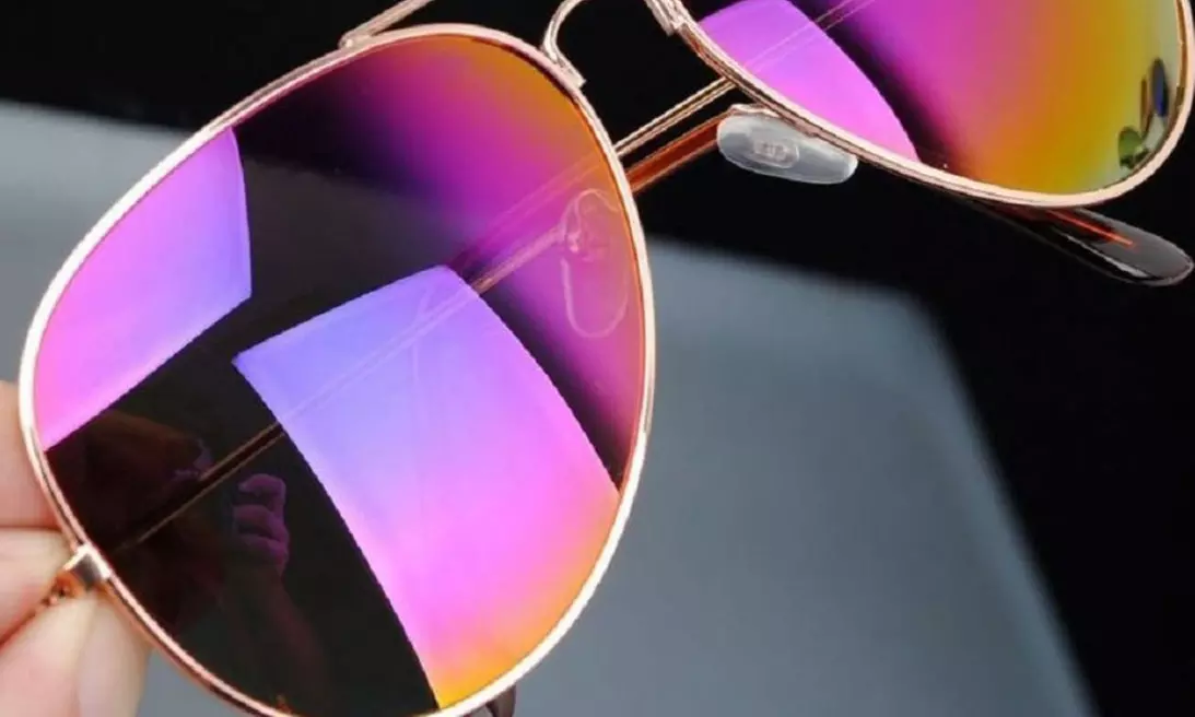 Mirrored Aviator Sunglasses
