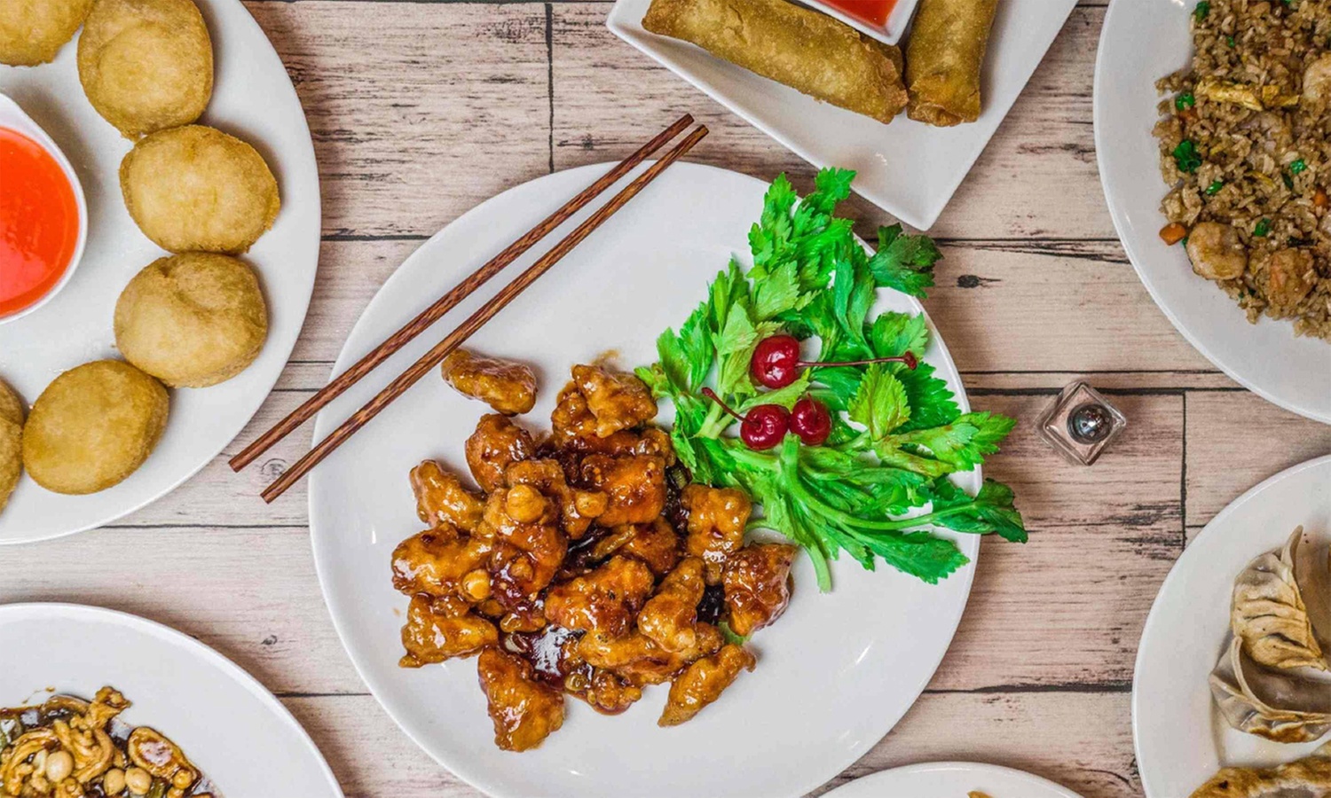Enjoy Chinese Cuisine & Drinks for Groups of 2 or 4