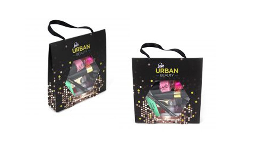 Image 2: Urban Beauty 10-Piece Make-Up Set