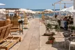 Plage privée à Golfe-Juan : escale confort avec matelas, parasol et cocktails pour 2 pers. à Jimbaran Plage - Image 4