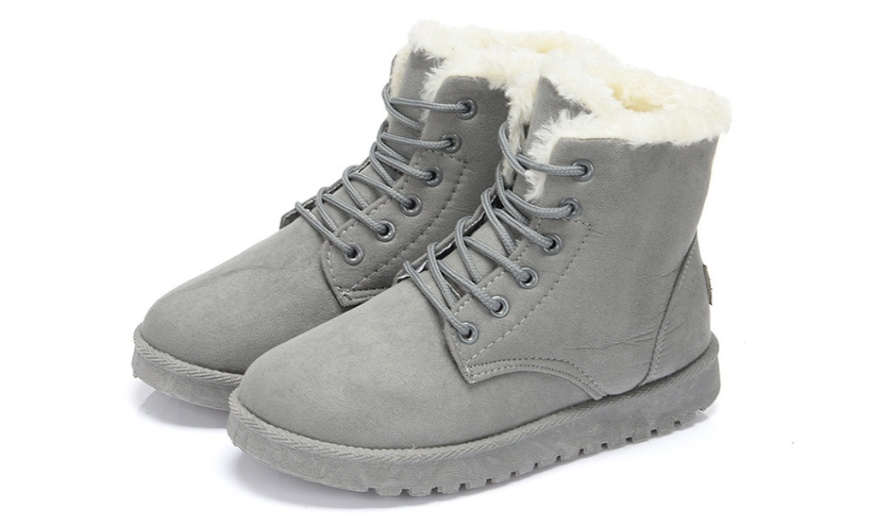 Image 7: Botas de invierno para mujer