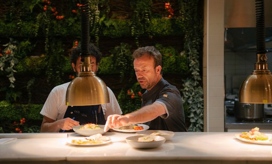 Image 5: Un viaje culinario asturiano con un toque internacional en Nastura