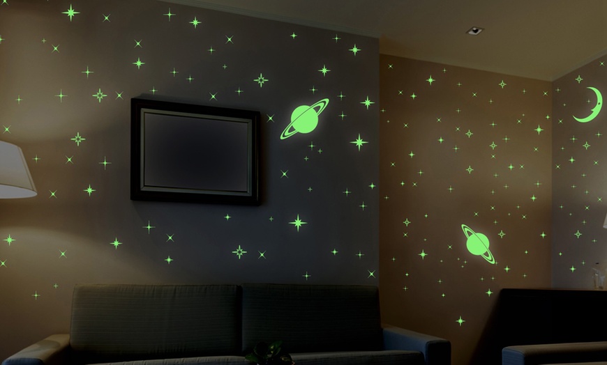 Image 7: Glow-in-Dark Wall Stickers