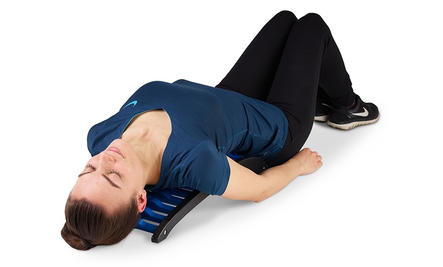 Image 2: Fitness Back Stretcher