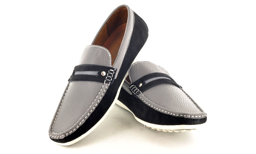 Image 12: Two-Tone Men's Loafers 