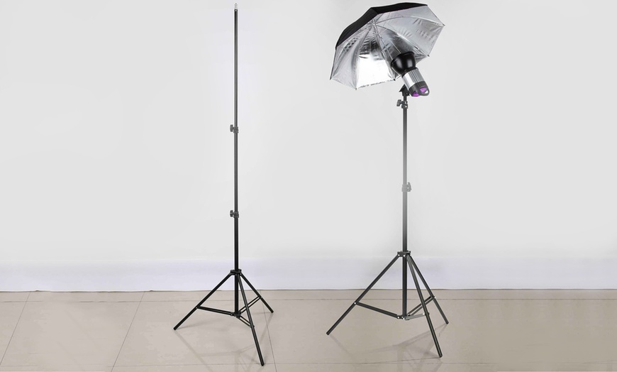 Image 2: Tripod Light Stand