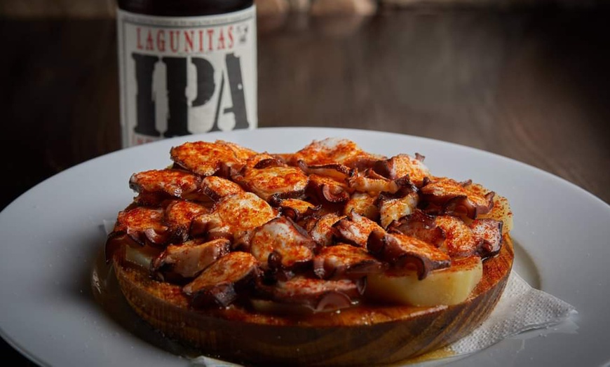 Image 2: Menú de carne a la brasa para 2 o 4 personas en La Casa Gallega