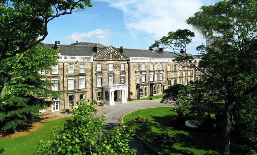 Image 2: 4* Hotels in Yorkshire with Dinner