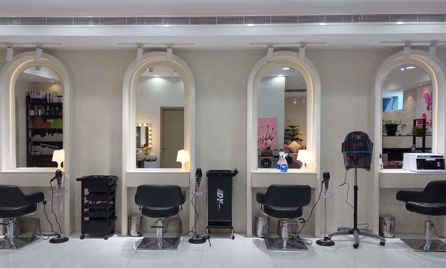 Image 1: A Hair Wash, Blowdry, Haircuts, Hot Oil Treatment, Hairmask & More 