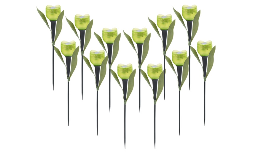 Image 16: Set of 6 or 12 Tulip-Shaped Garden Solar Lights